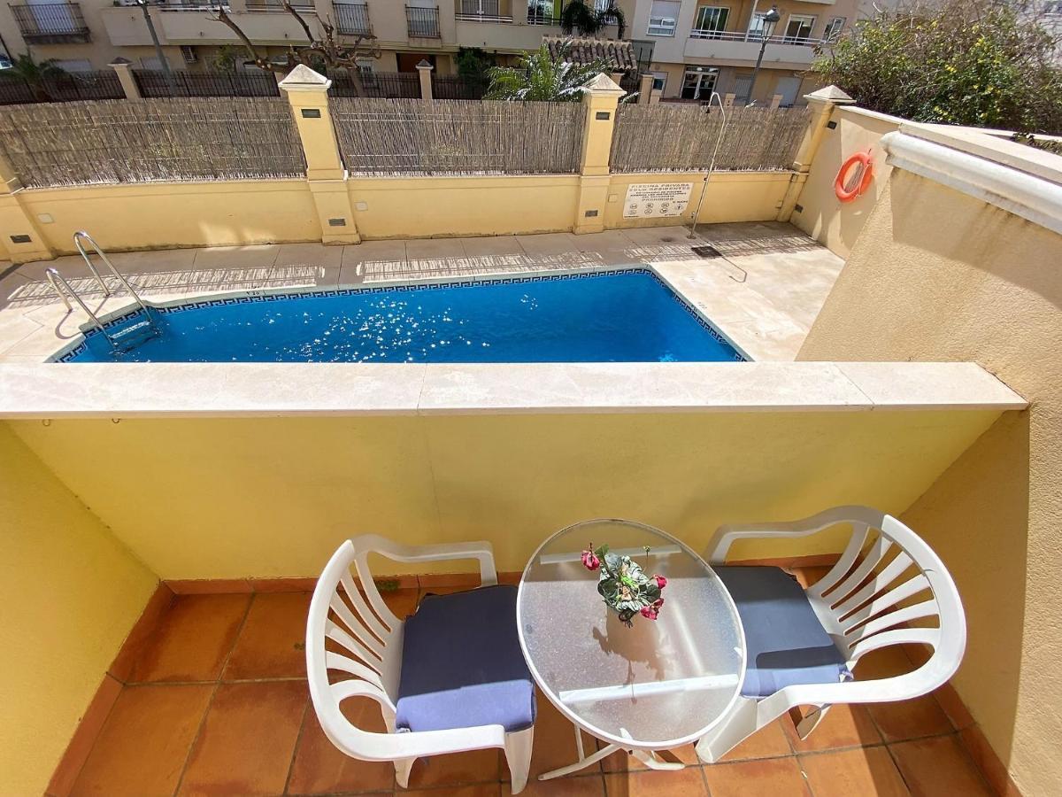 Triton Apartments Casasol เนร์คา ภายนอก รูปภาพ