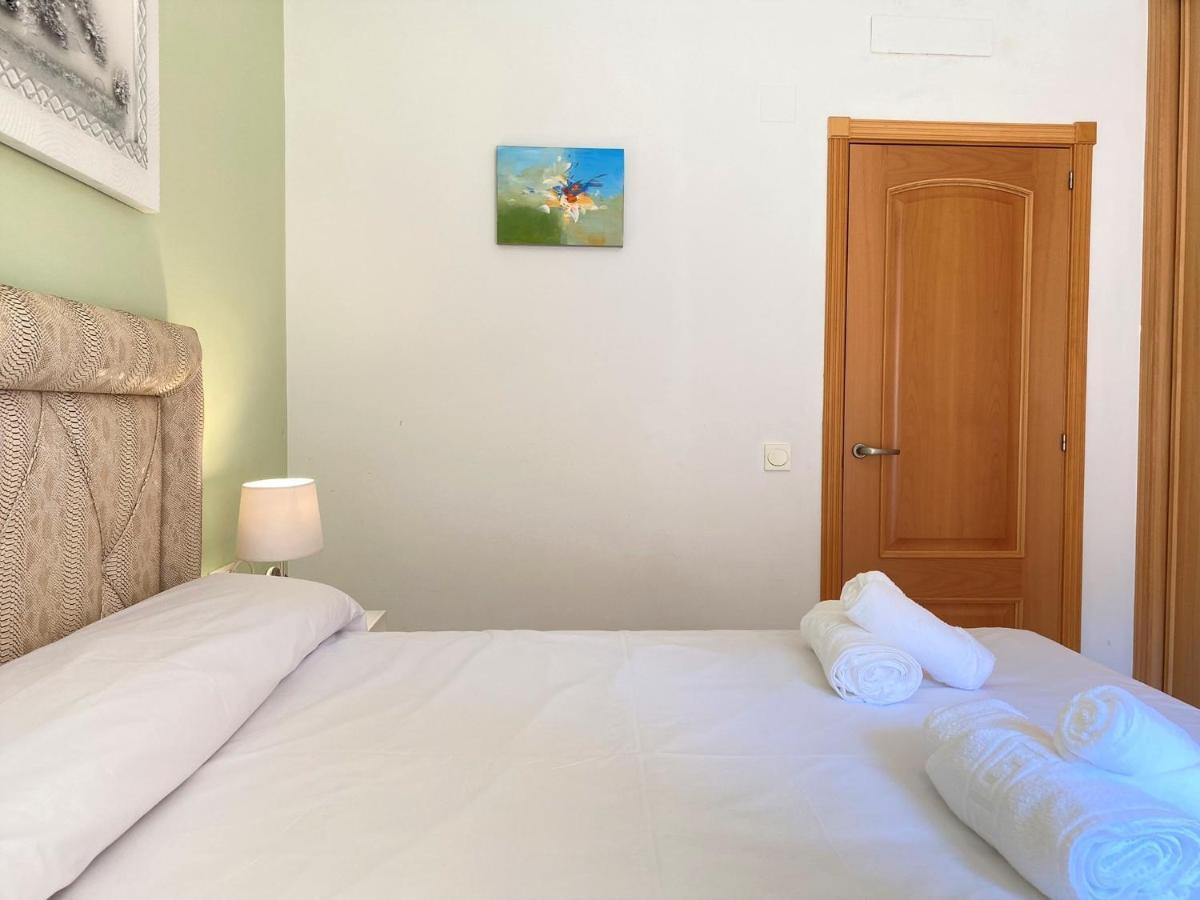 Triton Apartments Casasol เนร์คา ภายนอก รูปภาพ